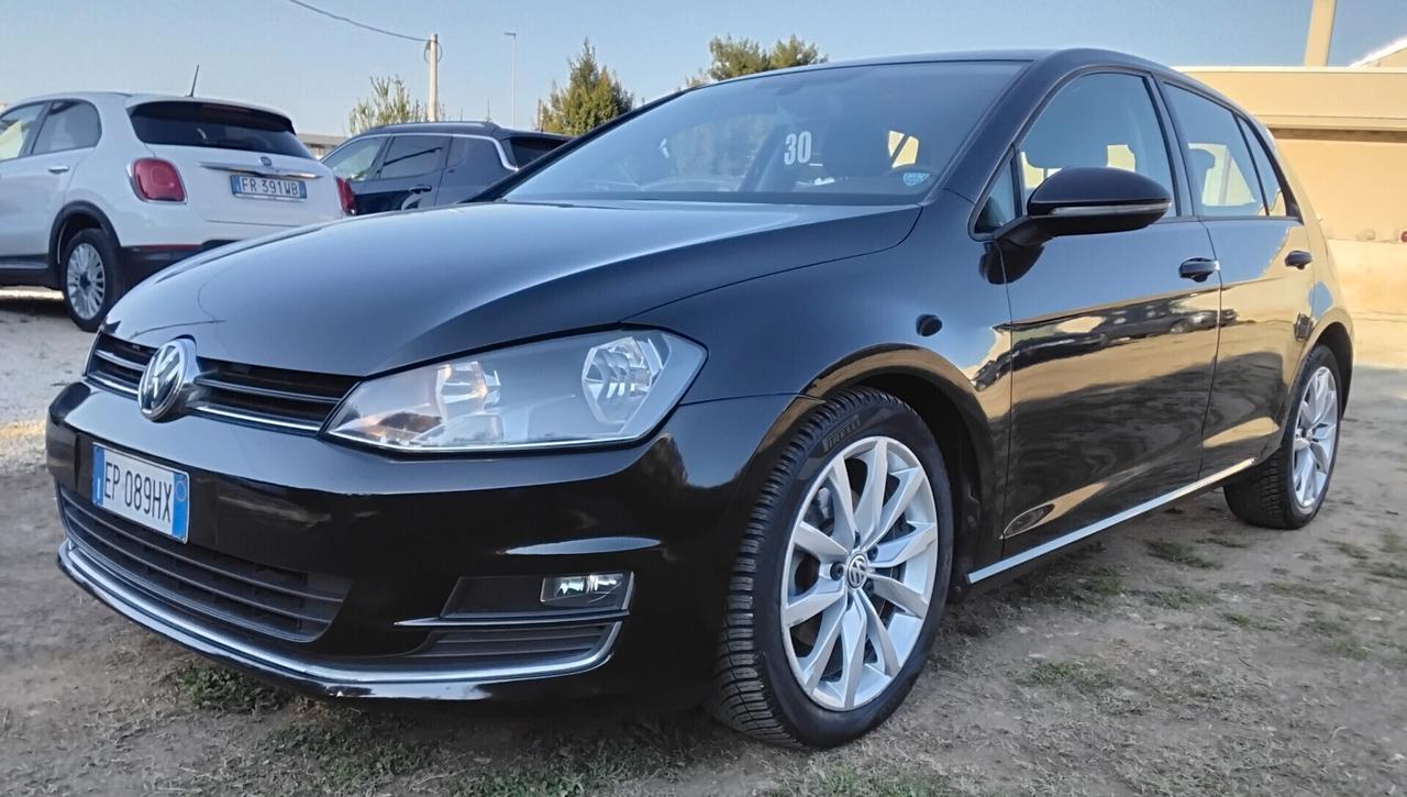 Volkswagen Golf 1.6 TDI DPF 5p. Highline