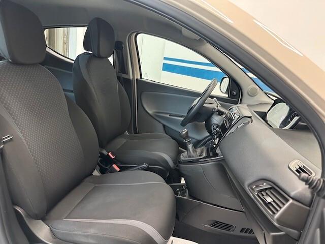 Lancia Ypsilon 1.2 69 CV 5 porte GPL Ecochic Gold