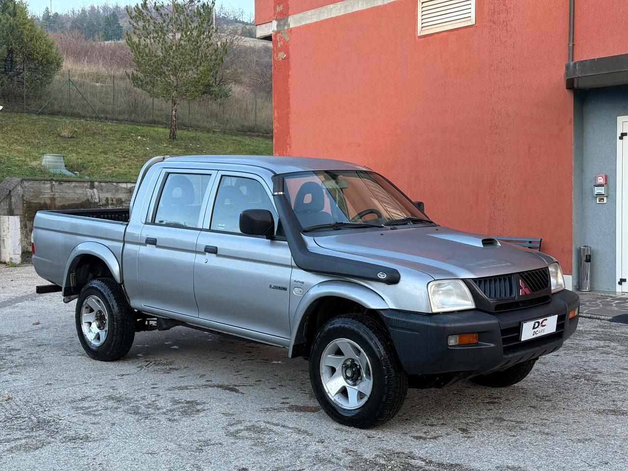 Mitsubishi L200 2.5 TDI 4WD Pick-up