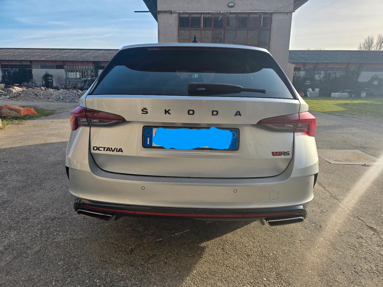 Skoda Octavia 2.0 TDI EVO SCR 200 CV DSG Wagon RS