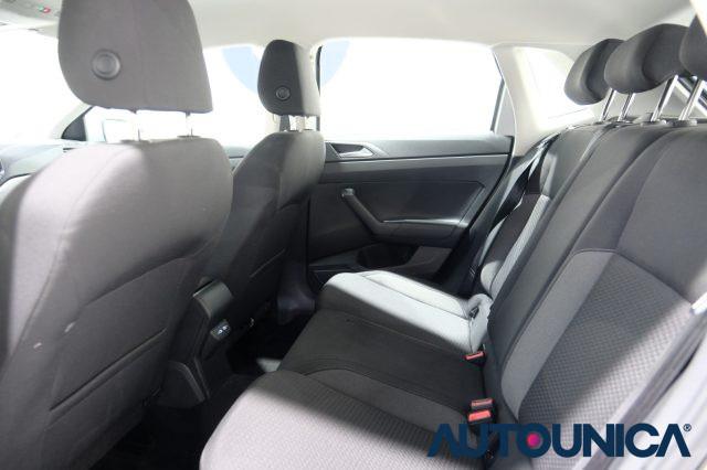 VOLKSWAGEN Polo 1.0 TSI DSG LIFE AUTOMATICA NEOPATENTATI