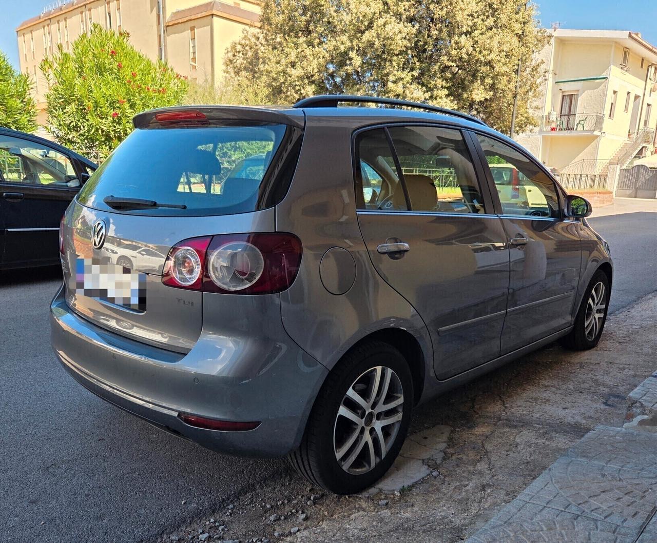 Volkswagen Golf Plus 1.6 TDI NEOPATENTATI