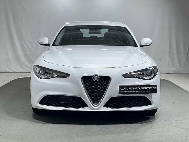 Alfa Romeo Giulia 2.0 Turbo 200 CV AT8 Business