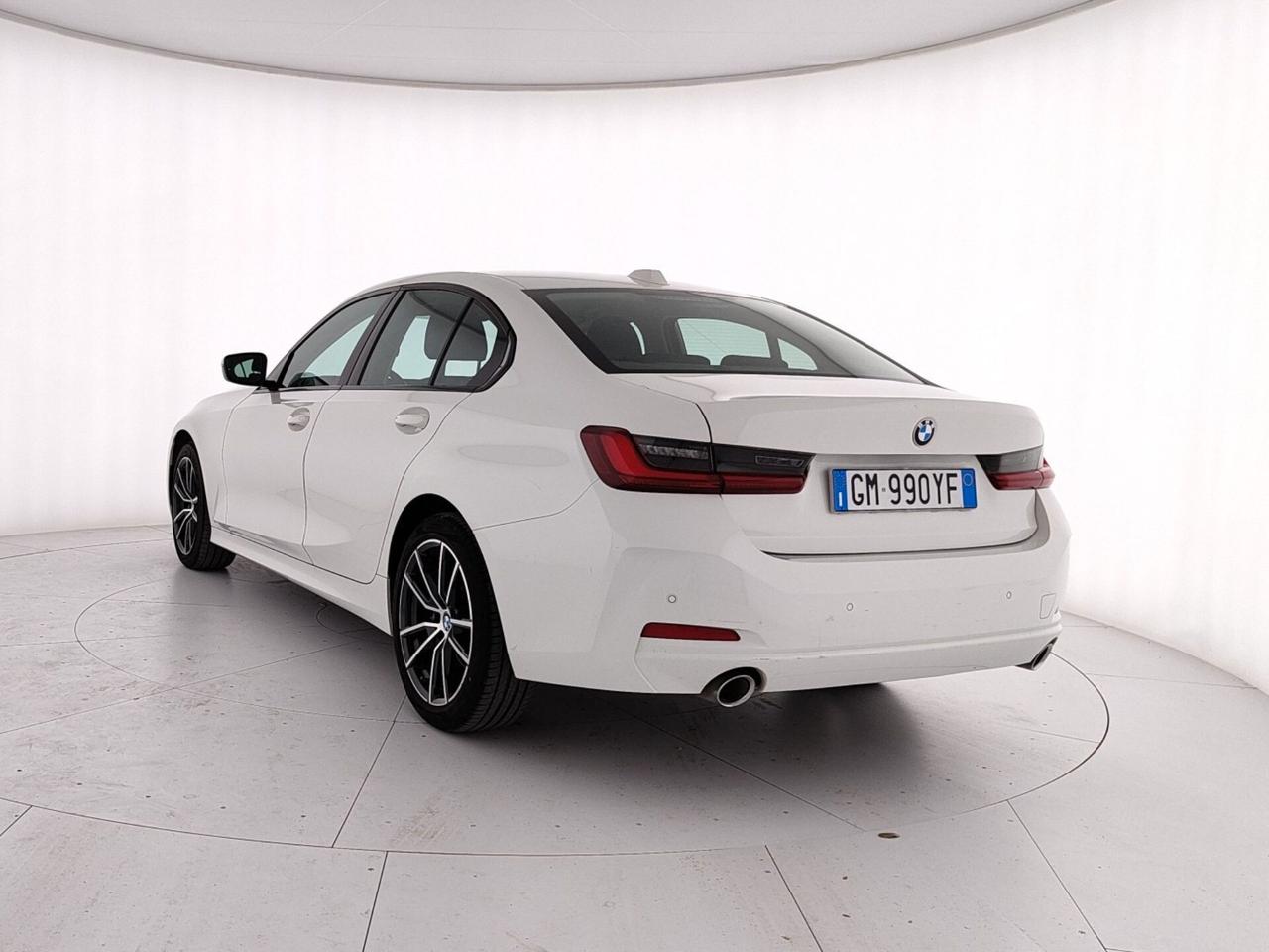 Bmw 318D 48V BUSINESS ADVANTAGE AUTO