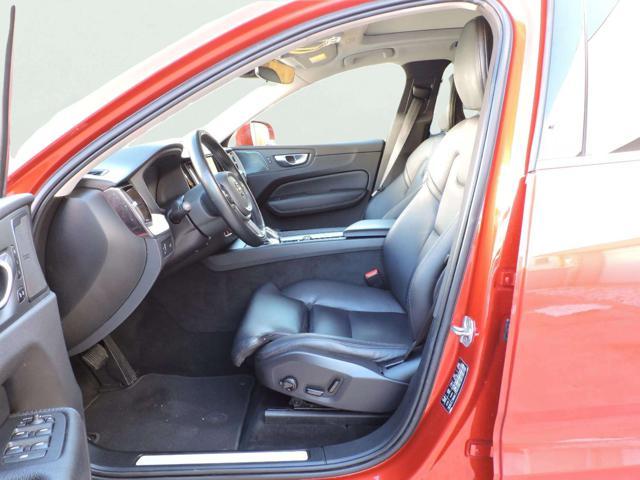 VOLVO XC60 B5 (d) AWD Geartronic Inscription