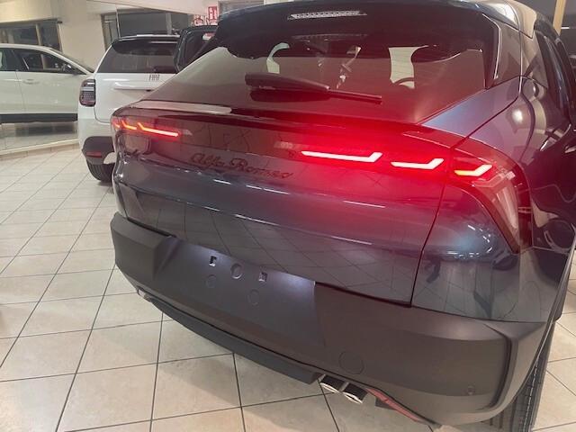 Alfa Romeo Junior 1.2 136 CV Hybrid eDCT6