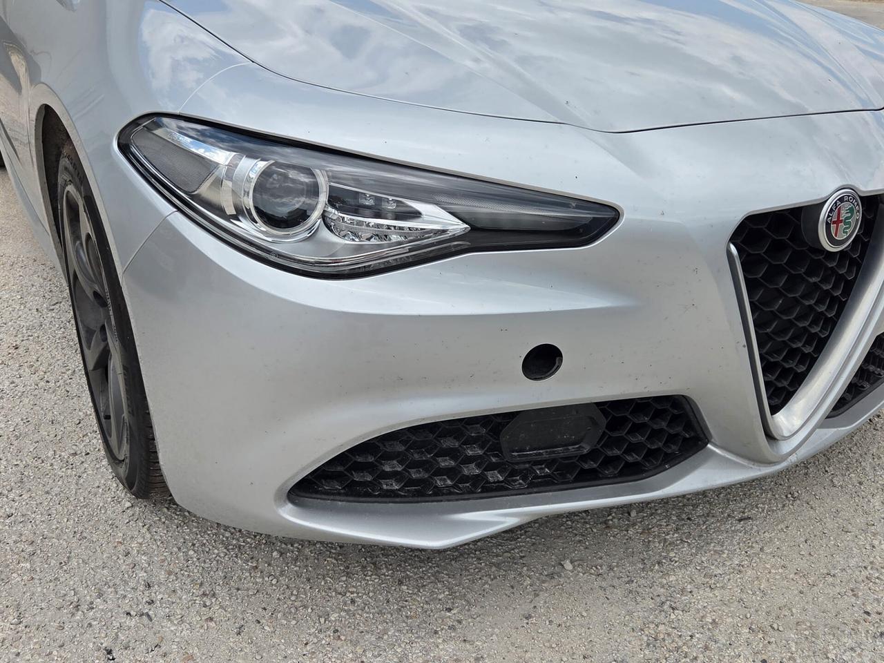 Alfa Romeo Giulia 2.2 JTDM TURBODIESEL MY19 -MOTORE ROTTO-
