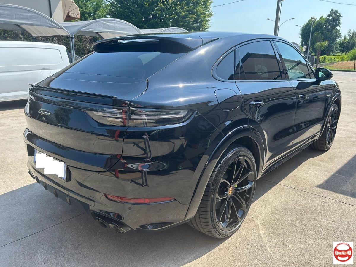 PORSCHE - Cayenne Coupe 3.0 e-hybrid tiptronic