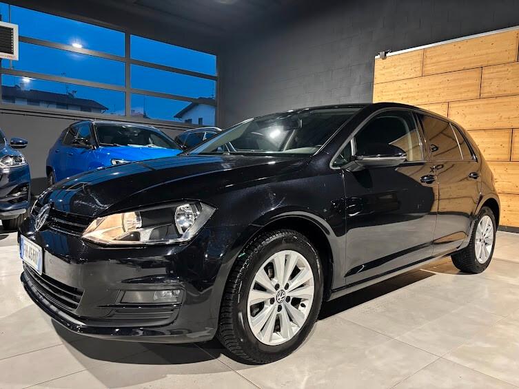 Volkswagen Golf 1.6 TDI 110CV 5P. 60.000KM NEOPATENTATI