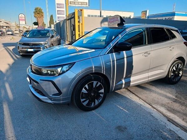 OPEL GRANDLAND 1.5 Ecotec 130 CV AT8 BUSINESS ELEGANCE