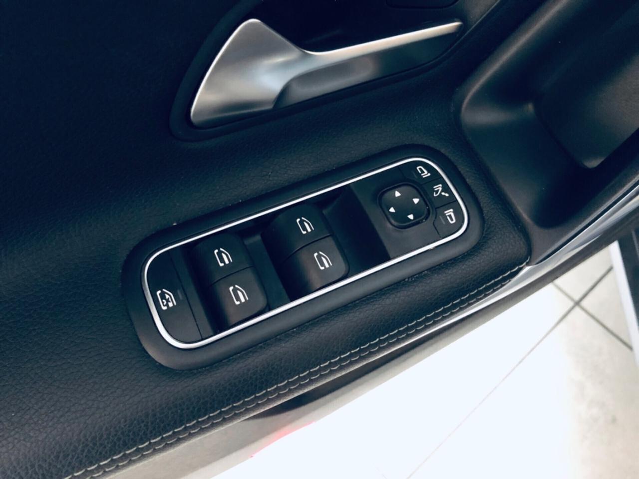 Mercedes-benz CLA 2.0 180 d Automatic Shooting BRA