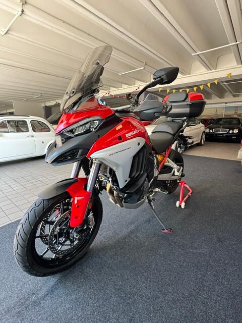 Ducati Multistrada V4s Travel & Radar SOLO 4.000 KM
