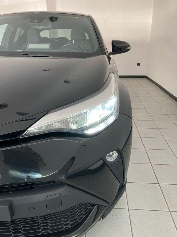 Toyota C-HR 1.8 Hybrid CVT Trend