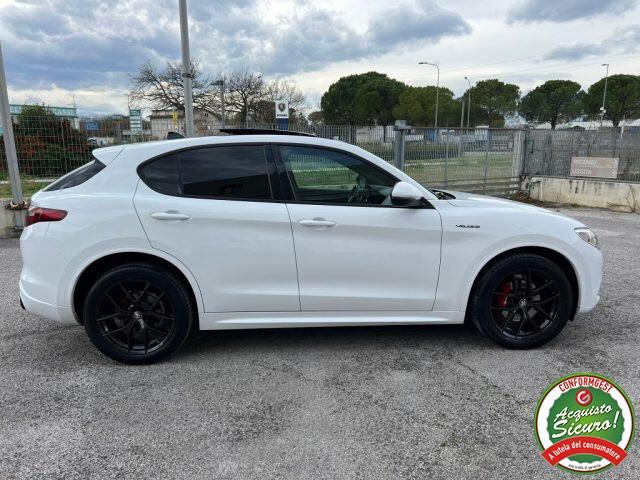 Stelvio 2.2 Veloce 210cv Q4 TettoApribile PinzeRosse