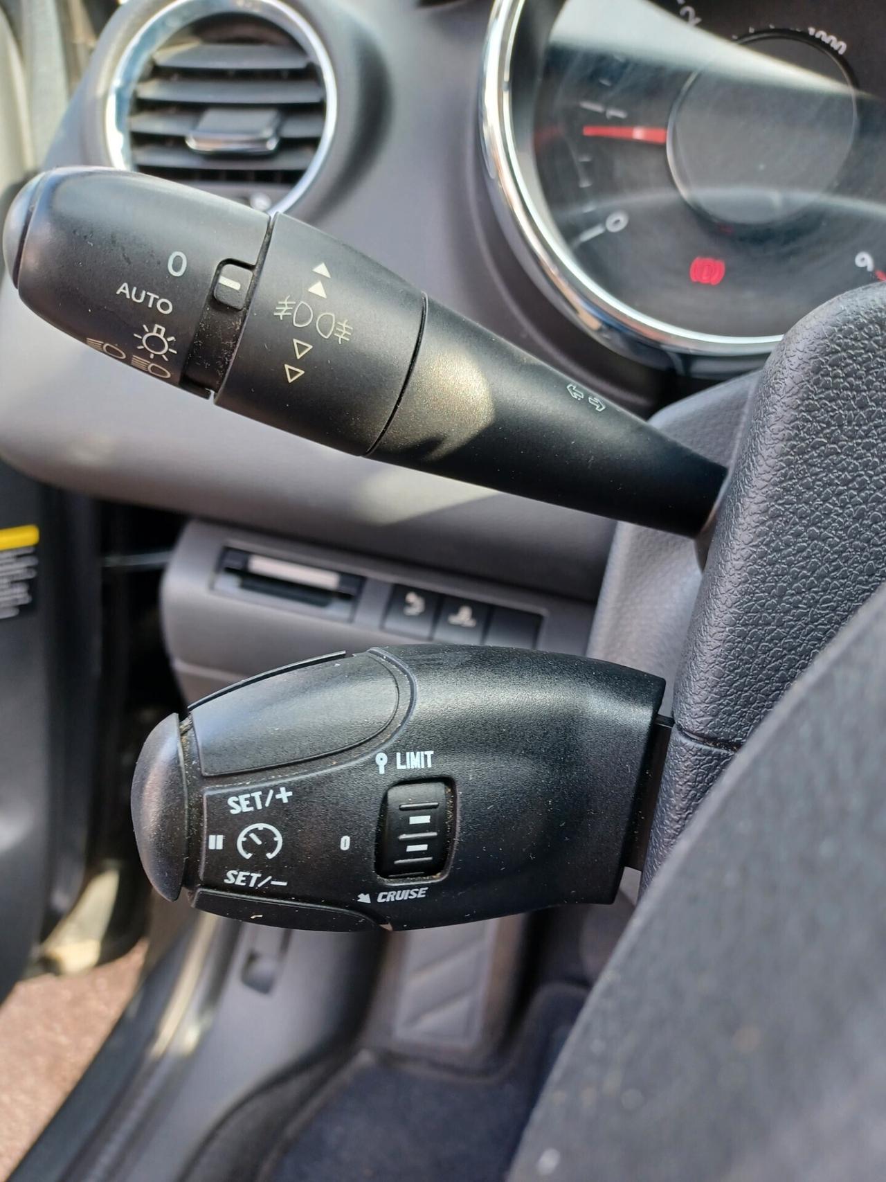 Peugeot 3008 1.6 HDi 112CV Tecno Anno 2011