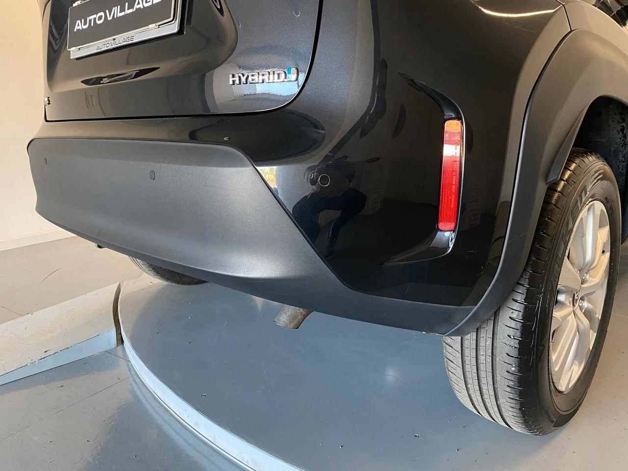 Toyota Yaris Cross 1.5 Hybrid E-CVT Business