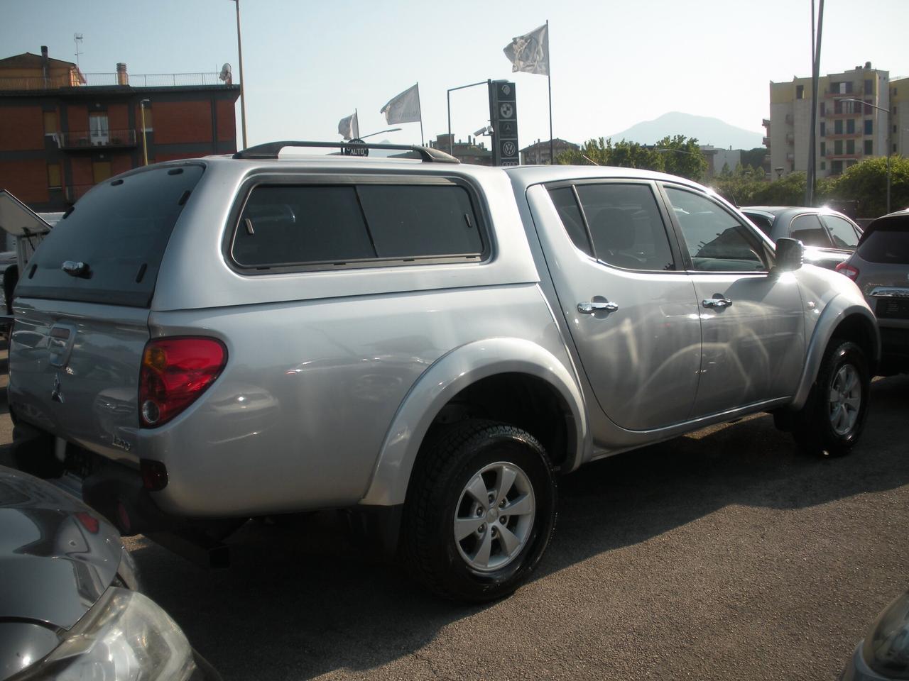 Mitsubishi L200 2.5 DI-D 178 CV Double Cab Intense Plus
