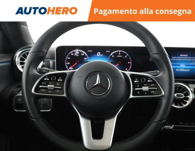 MERCEDES-BENZ A 180 d Automatic Sport