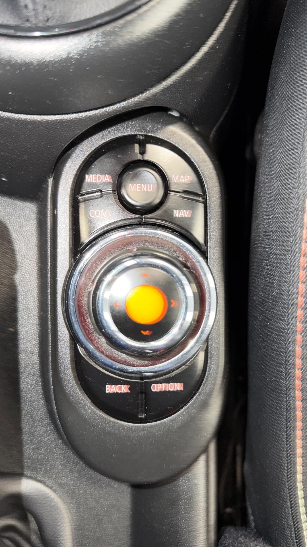 Mini Cooper D 15 BOOST 5 PORTE