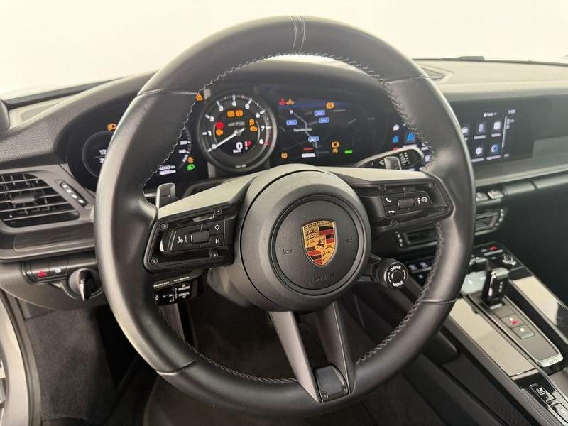 Porsche 911 Carrera GTS