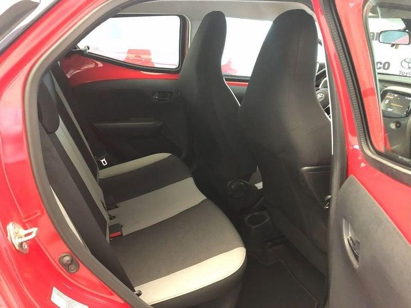 Toyota Aygo 2ª serie 1.0 VVT-i 72 CV 5p. x-play