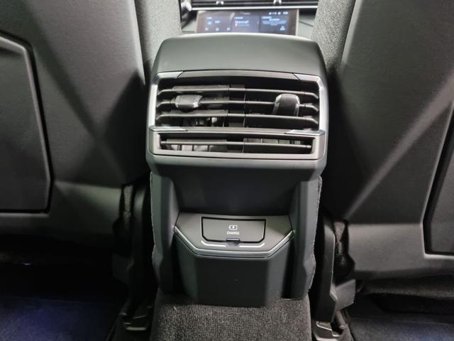 LYNK & CO 01 PHEV