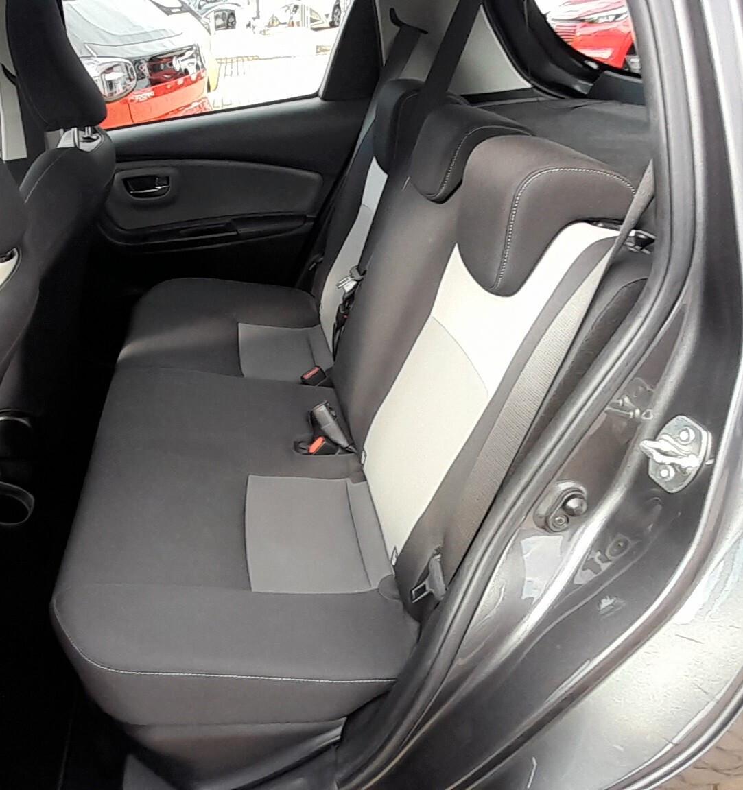 Toyota Yaris 1.5 Hybrid 5 porte Active "IVA ESPOSTA"