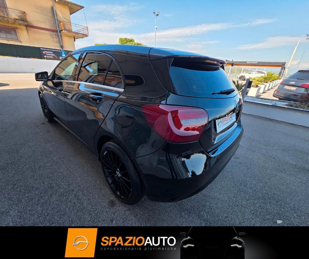 Mercedes-benz A 180 1.5 CDI 110cv 6M *AMG EDITION* FULL