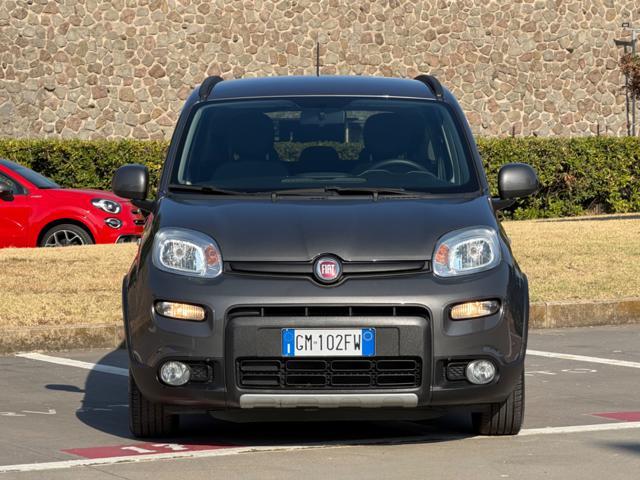 FIAT Panda 1.0 HYBRID CITY LIFE+CLIMATRONIC+SCHERMO+5POSTI