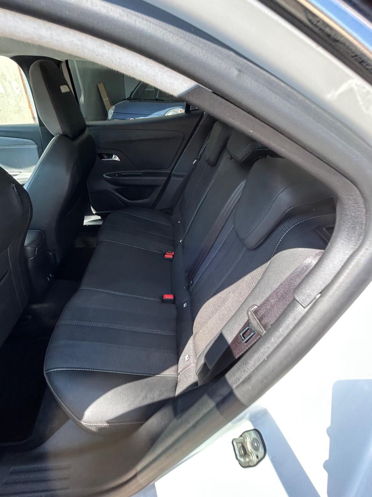 Opel Mokka 1.2 Turbo 130 CV aut. Elegance