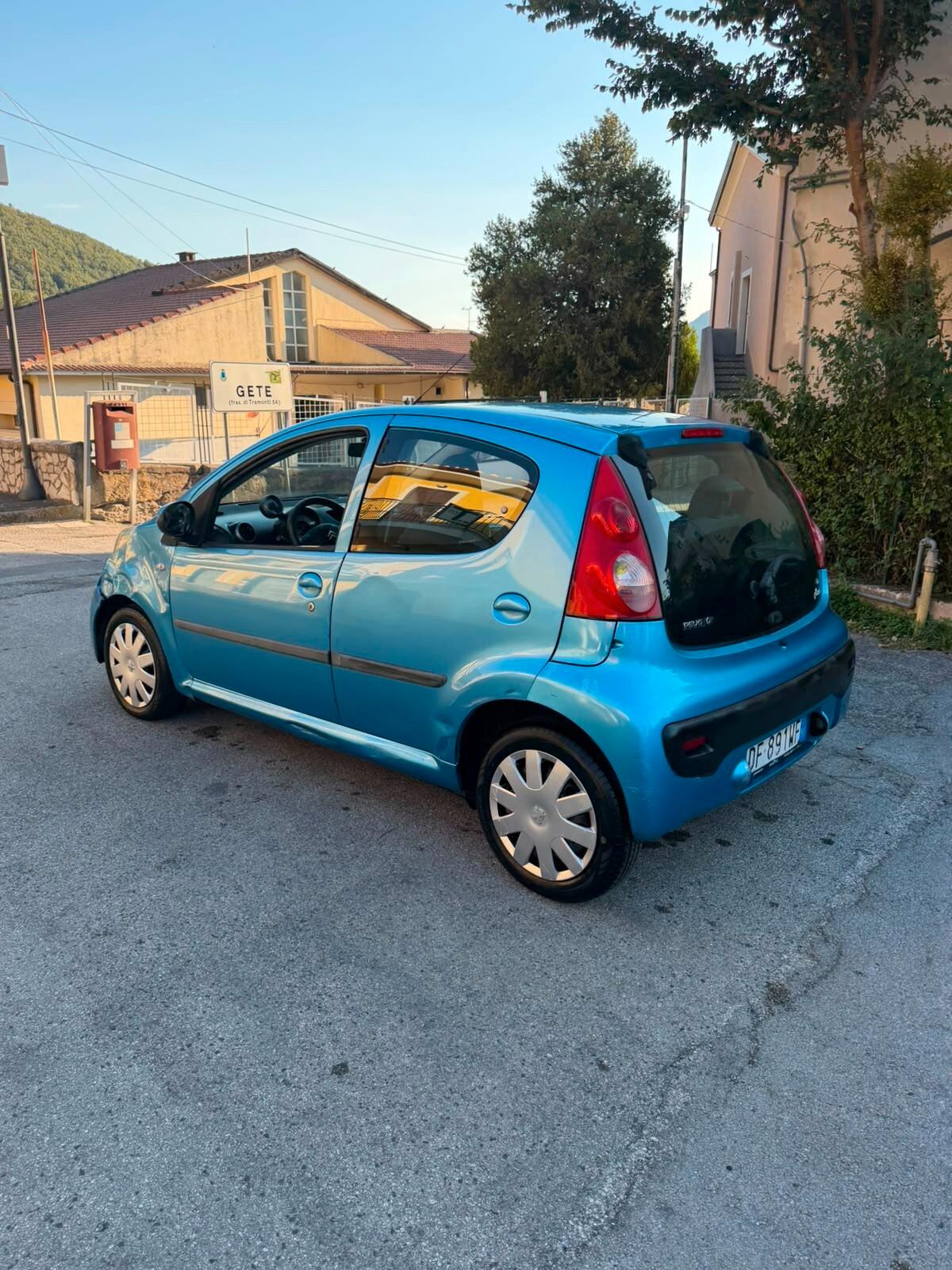 Peugeot 107 1.0 68CV 5p. Plaisir