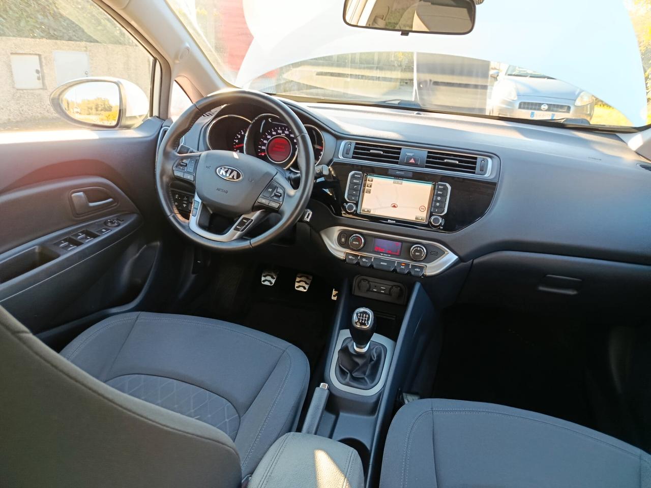 Kia Rio 1.1 CRDi 5p.S&S High Tech