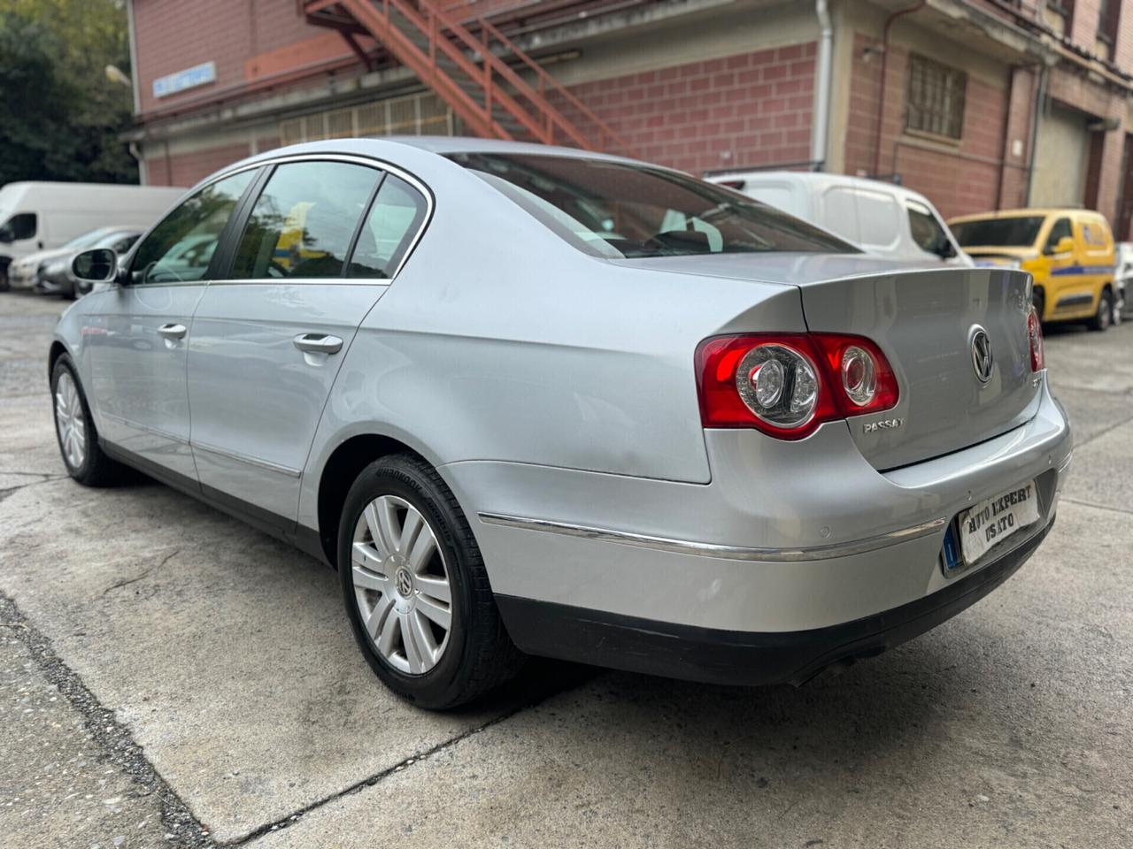 Volkswagen Passat 2.0 16V TDI berlina Highline 2007