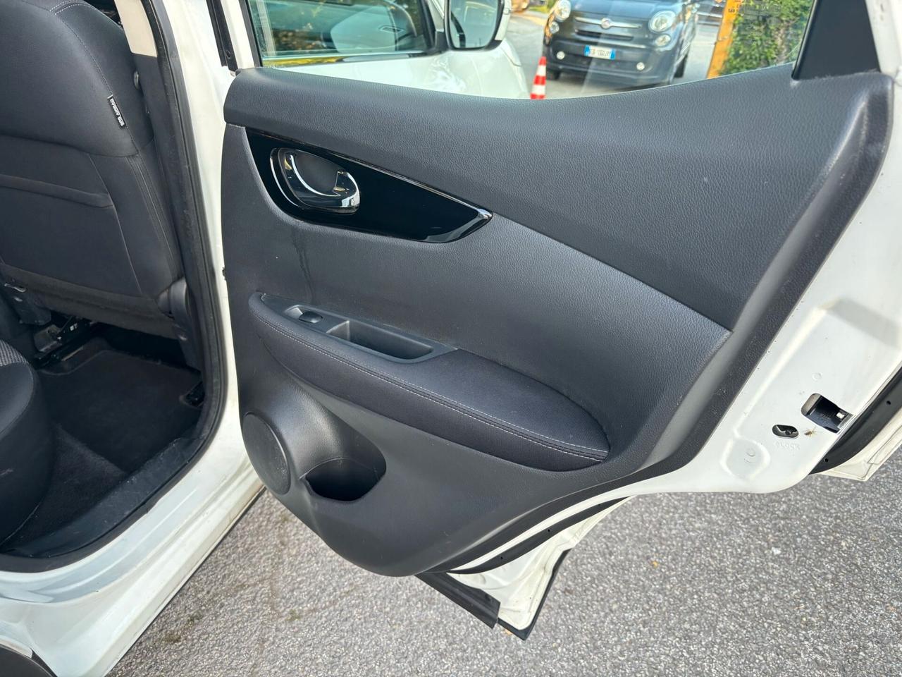 Nissan Qashqai 1.5 dCi Tekna OK Neopatentati