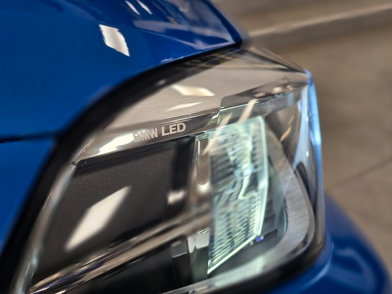 BMW 135 F40 M135i xDrive AKRAPOVIC_ALCANTARA_TETTO_LED BMW