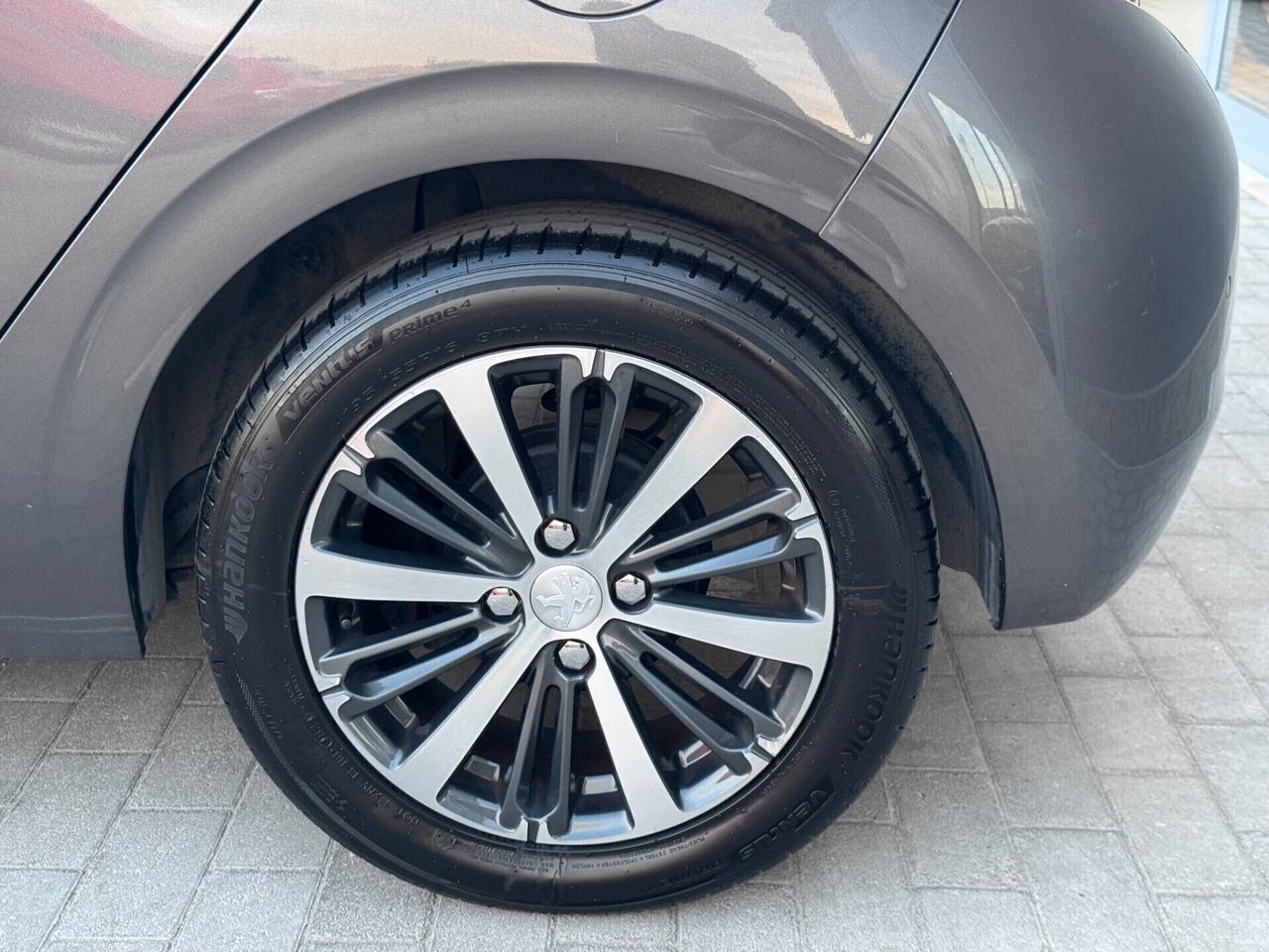 Peugeot 208 PureTech 82 5p. GPL Allure - GPL CASA MADRE - UNICO PROPRIETARIO