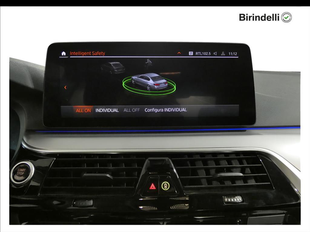 BMW Serie 5(G30/31/F90) - 520d 48V Business