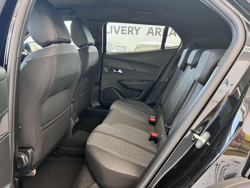 Peugeot 2008 2008 1.2 hybrid Allure 110cv e-dcs6