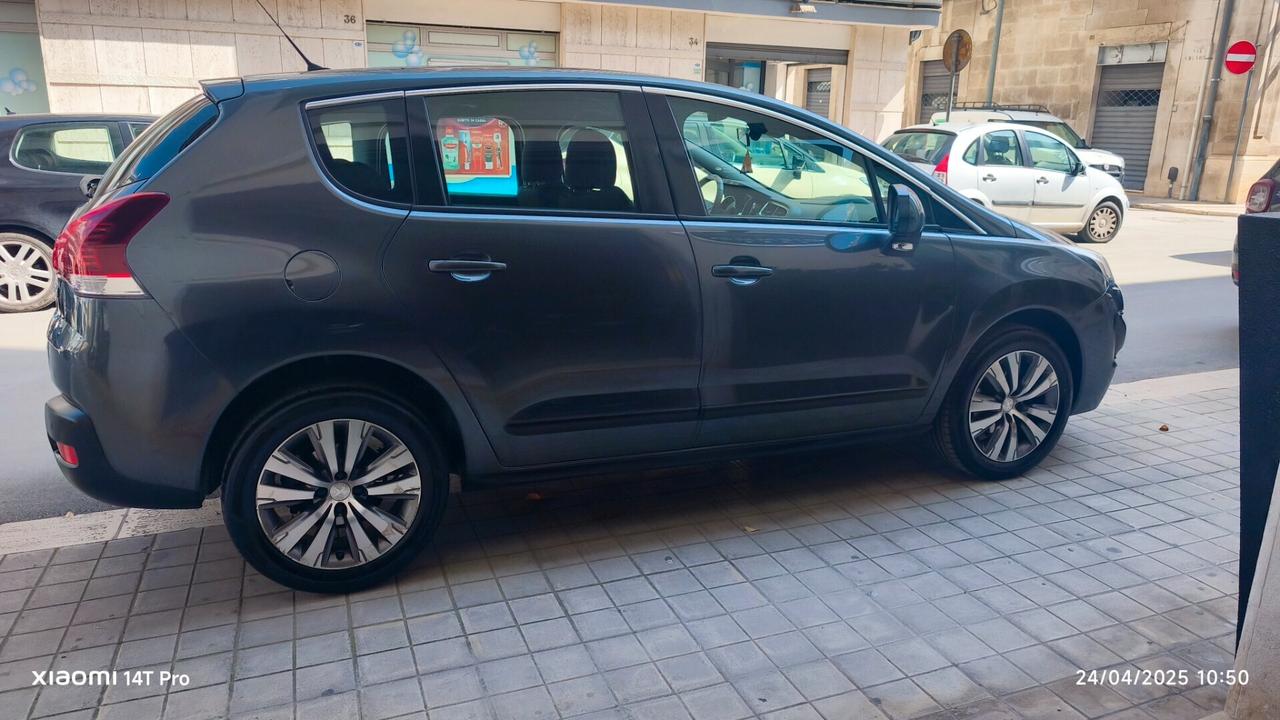 Peugeot 3008 1.6 HDi 115CV/Navi/Active 2015