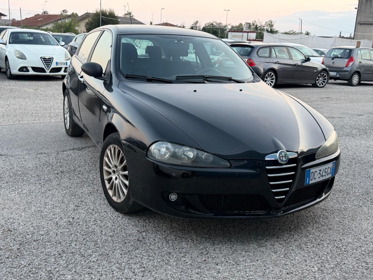 Alfa Romeo 147 1.6 16V TS 5 porte Distinctive