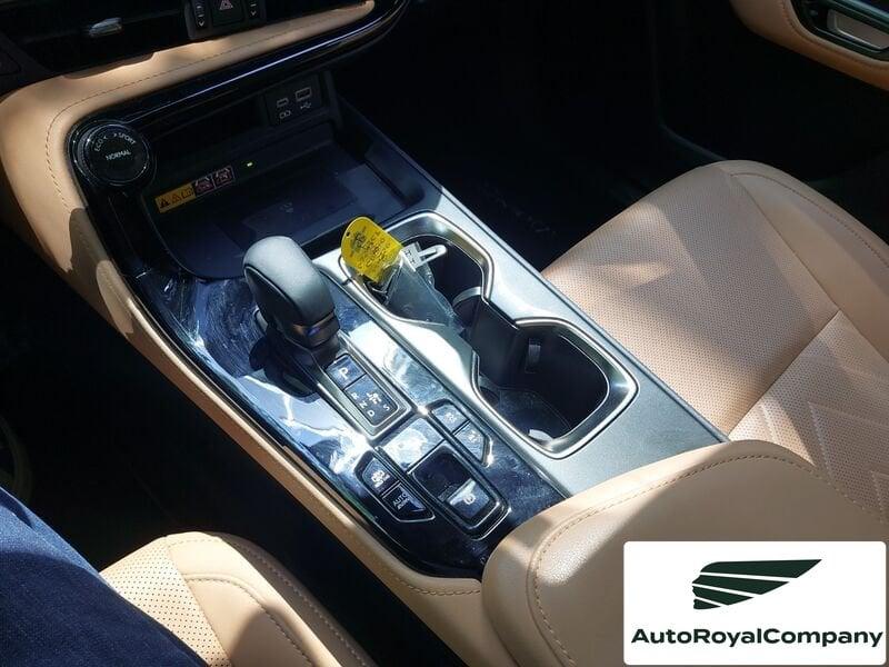 Lexus NX Plug-in Luxury 4WD MY22