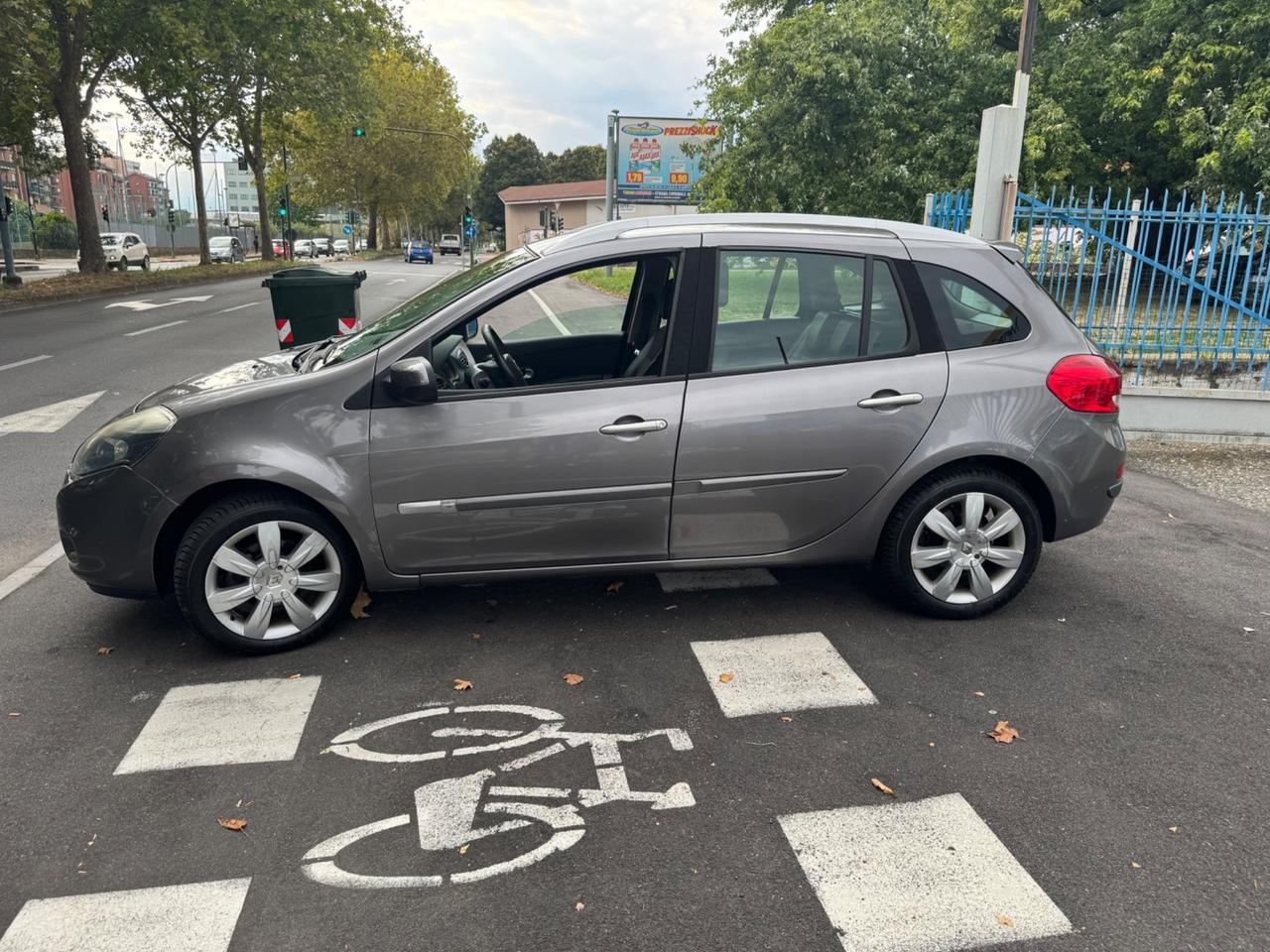 Renault Clio 1.2 16V SporTour Luxe