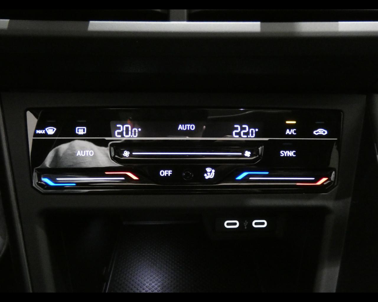 VOLKSWAGEN Taigo - Taigo 1.5 TSI ACT 150 CV DSG R-Line