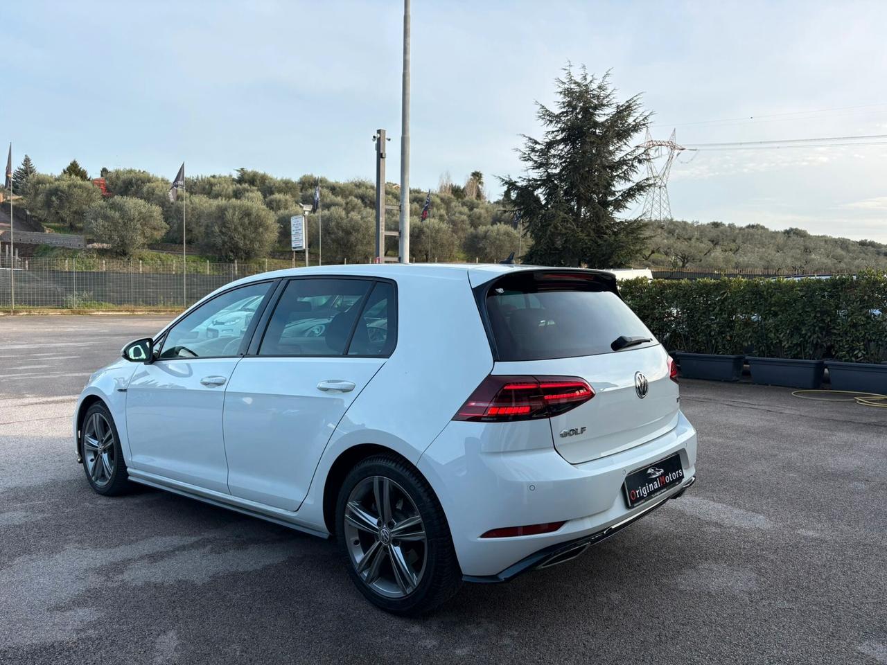 Volkswagen Golf 7.5 1.6 TDI 116 CV R-Line DSG 5p. Sport BlueMotion Technology