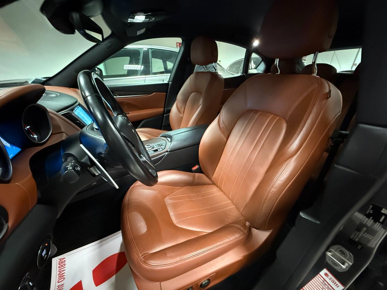 Maserati Levante V6 Diesel 275 CV AWD Granlusso