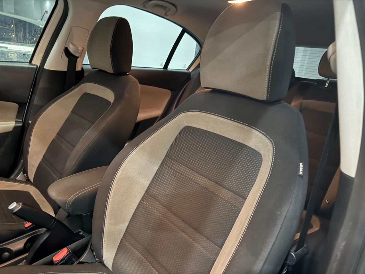 Fiat Tipo 1.6 Mjt 120cv 5P LOUNGE LED/R17 DA VETRINA2019