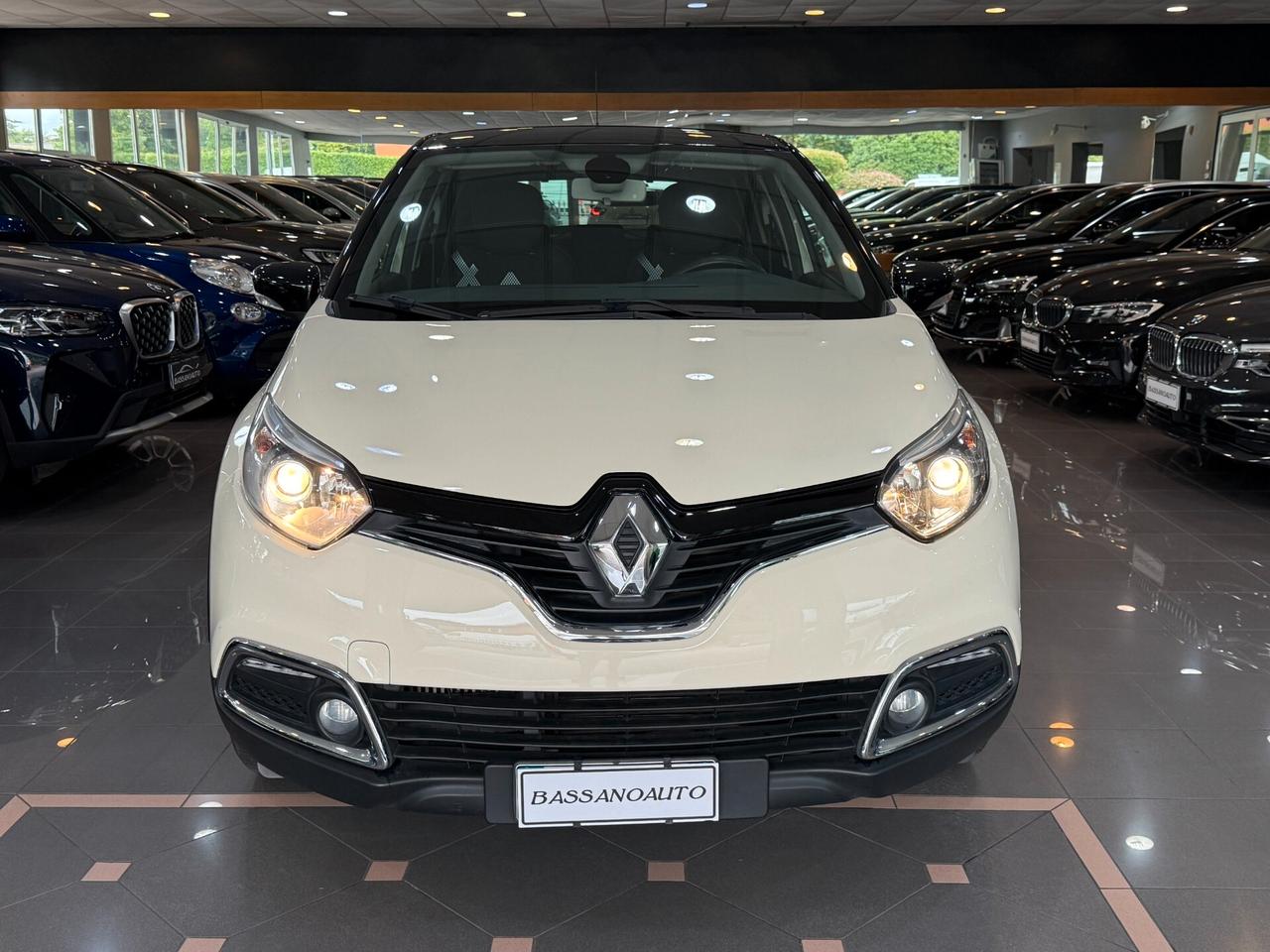 Renault Captur Benzina 90 CV Neopatentati