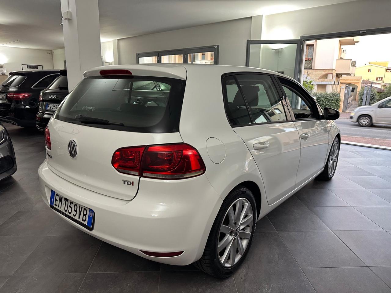 Volkswagen Golf 2.0 TDI 140CV DPF DSG 5p. Highline
