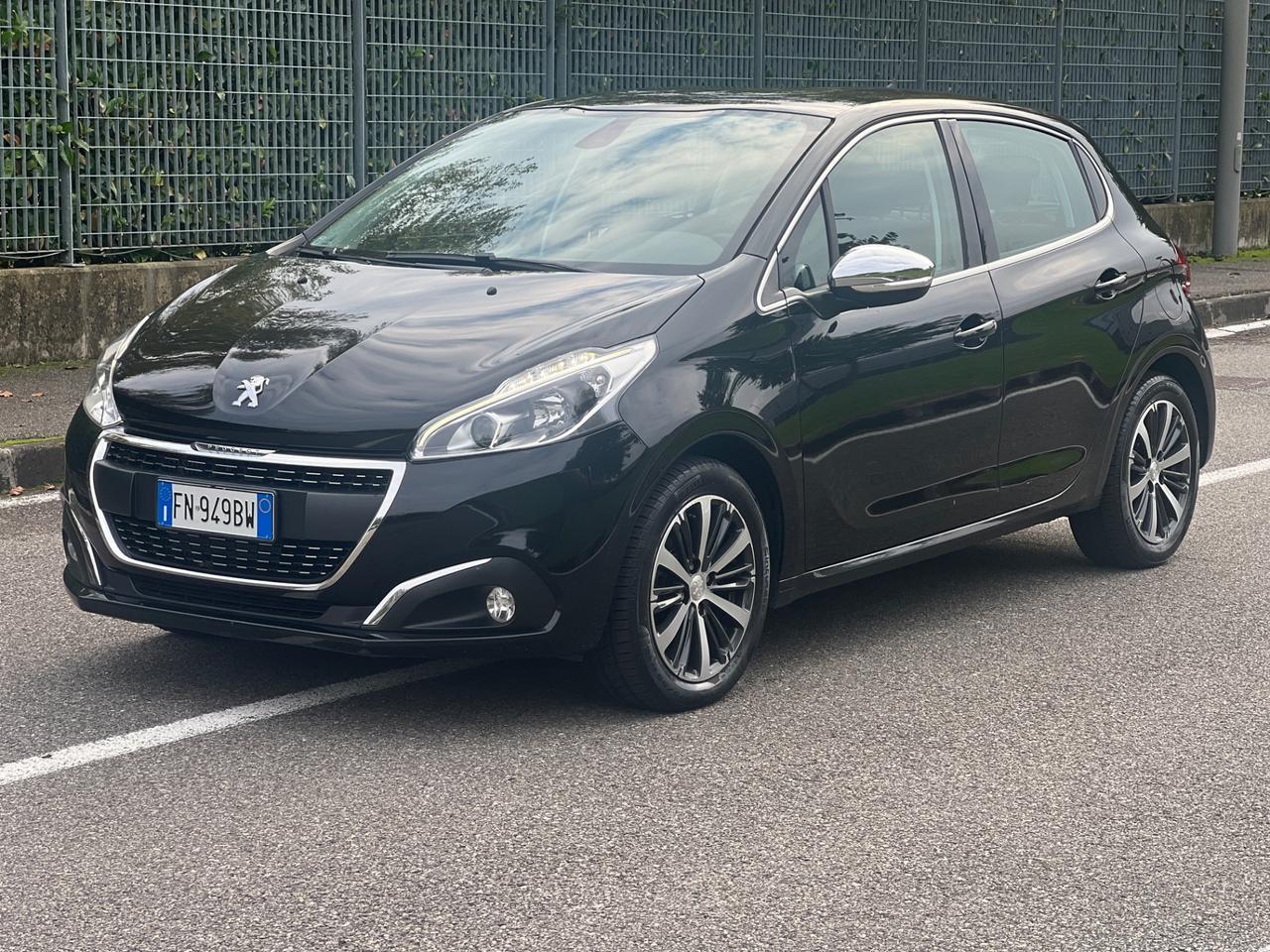 Peugeot 208 1.6 Diesel Ok Neopatentati