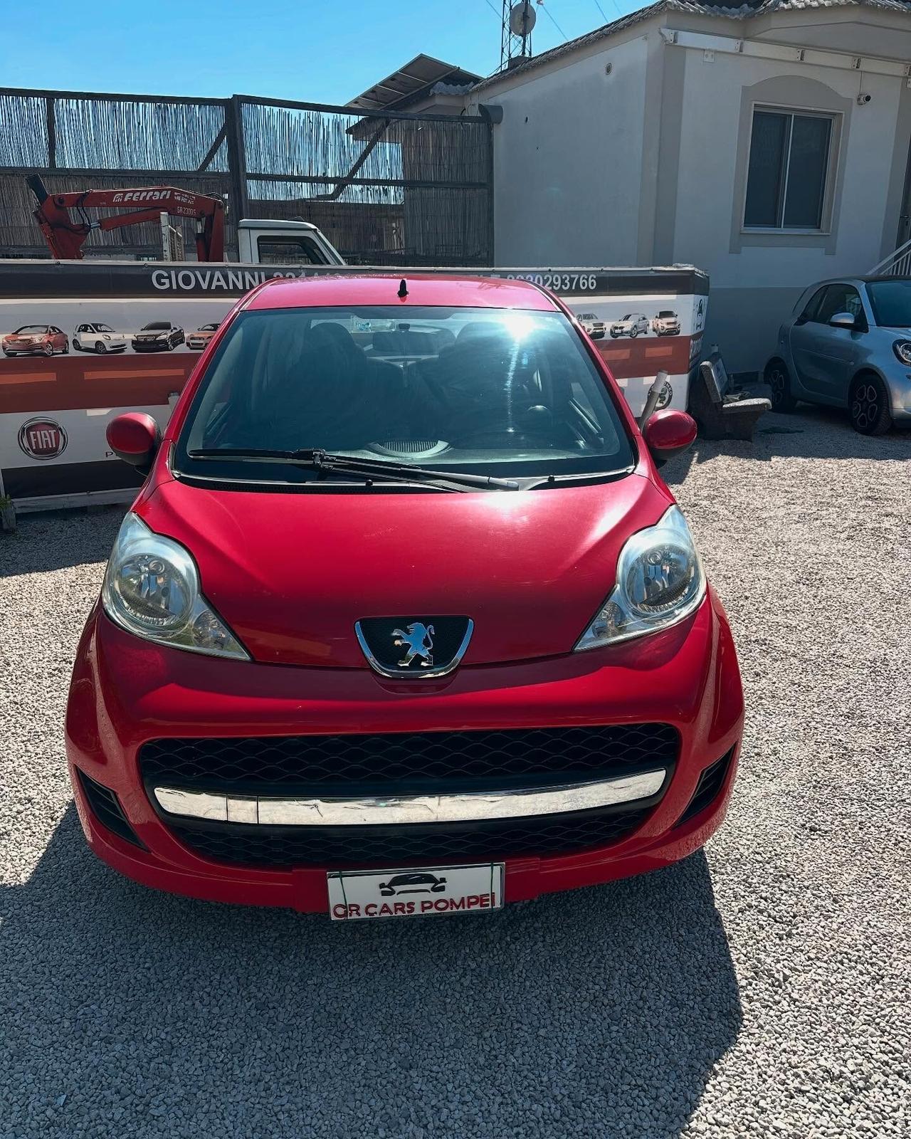 Peugeot 107 1.0 68CV 3p. Sweet Years 2Tronic